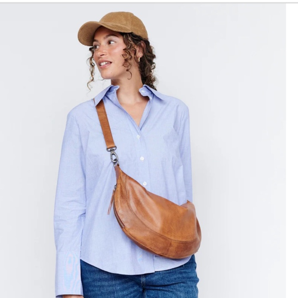 Latico Callie sling like new!